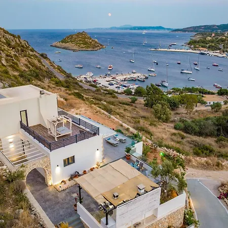 Holiday home Paganos